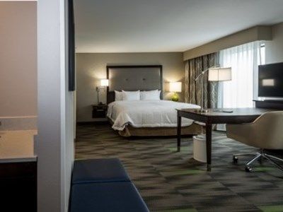 Hampton & By Hilton Hammond, In Hammond